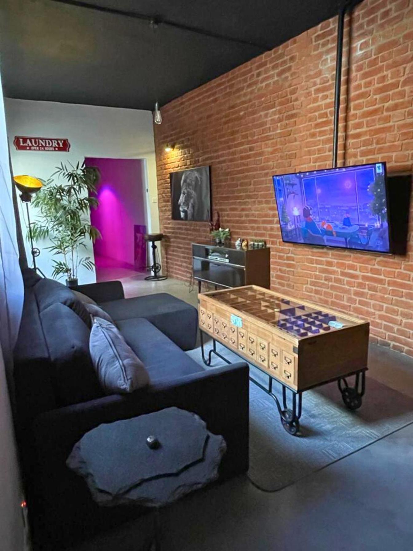 Апартаменты Industrial Cozy Retreat Gzira Экстерьер фото